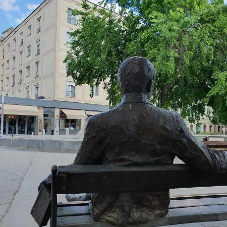 Apartmán Liszt Ferenc Downtown *